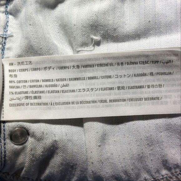 Abercrombie & Fitch Women's Distressed The Mom High Jeans Light Wash 31S EUC - Picture 15 of 16